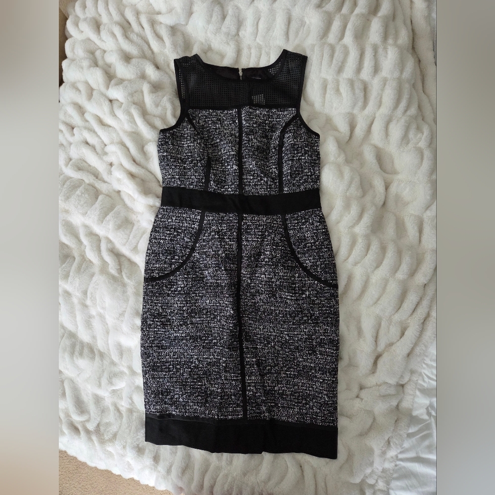 NEW, Ann Taylor Black and White Textured Midi Dress, SZ 6